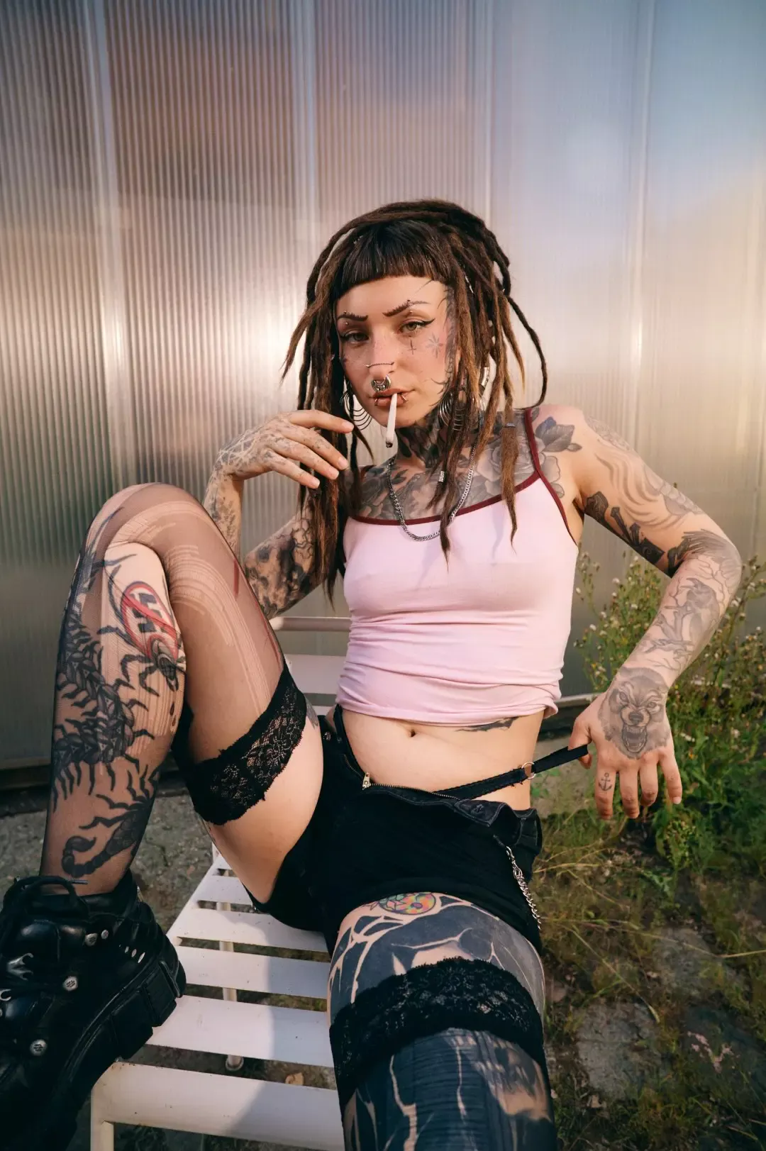 Elli — Berlin Bright, Berlin Bold | Editorial Fotografie